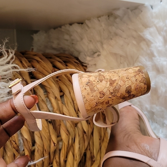 A/ anthropologie Pastel Powder pink sandals - Picture 6 of 10